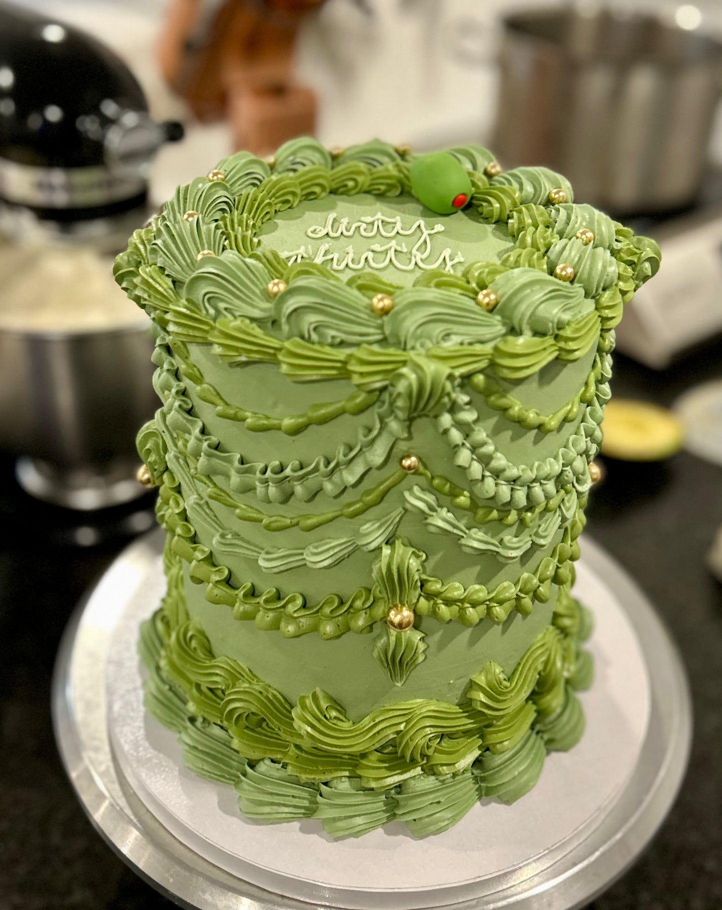 Vintage Round Cake