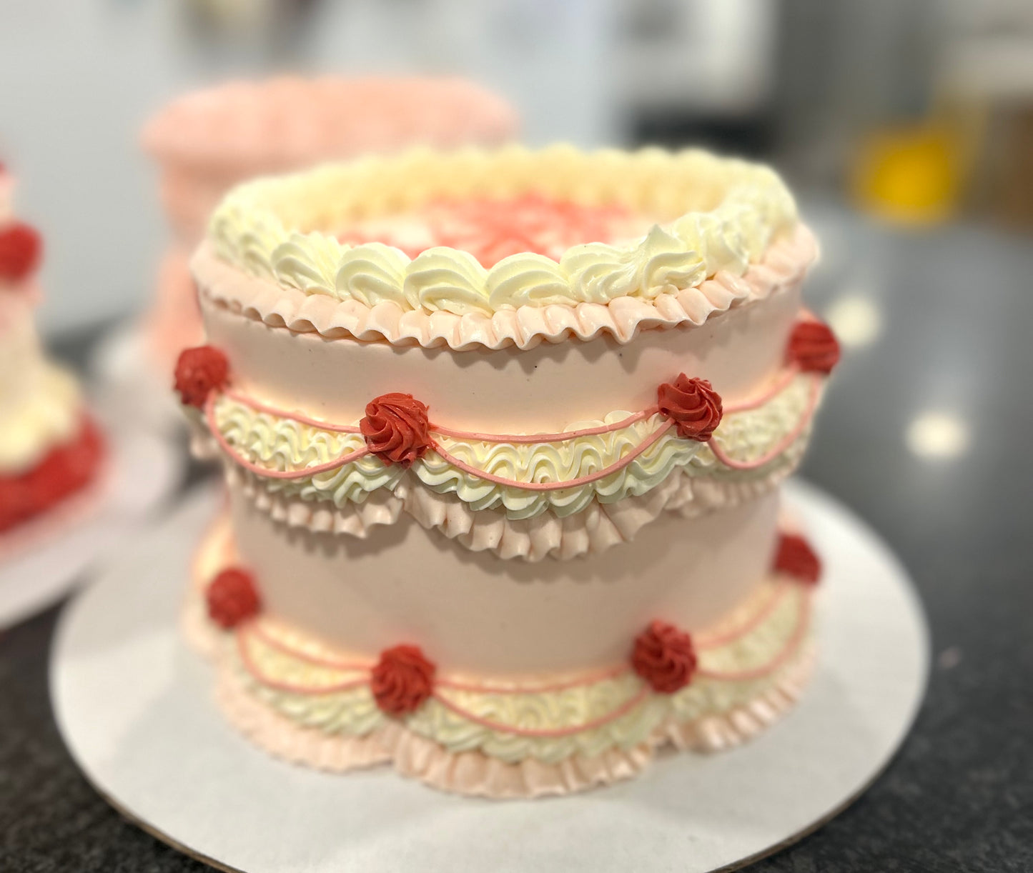 Vintage Round Cake