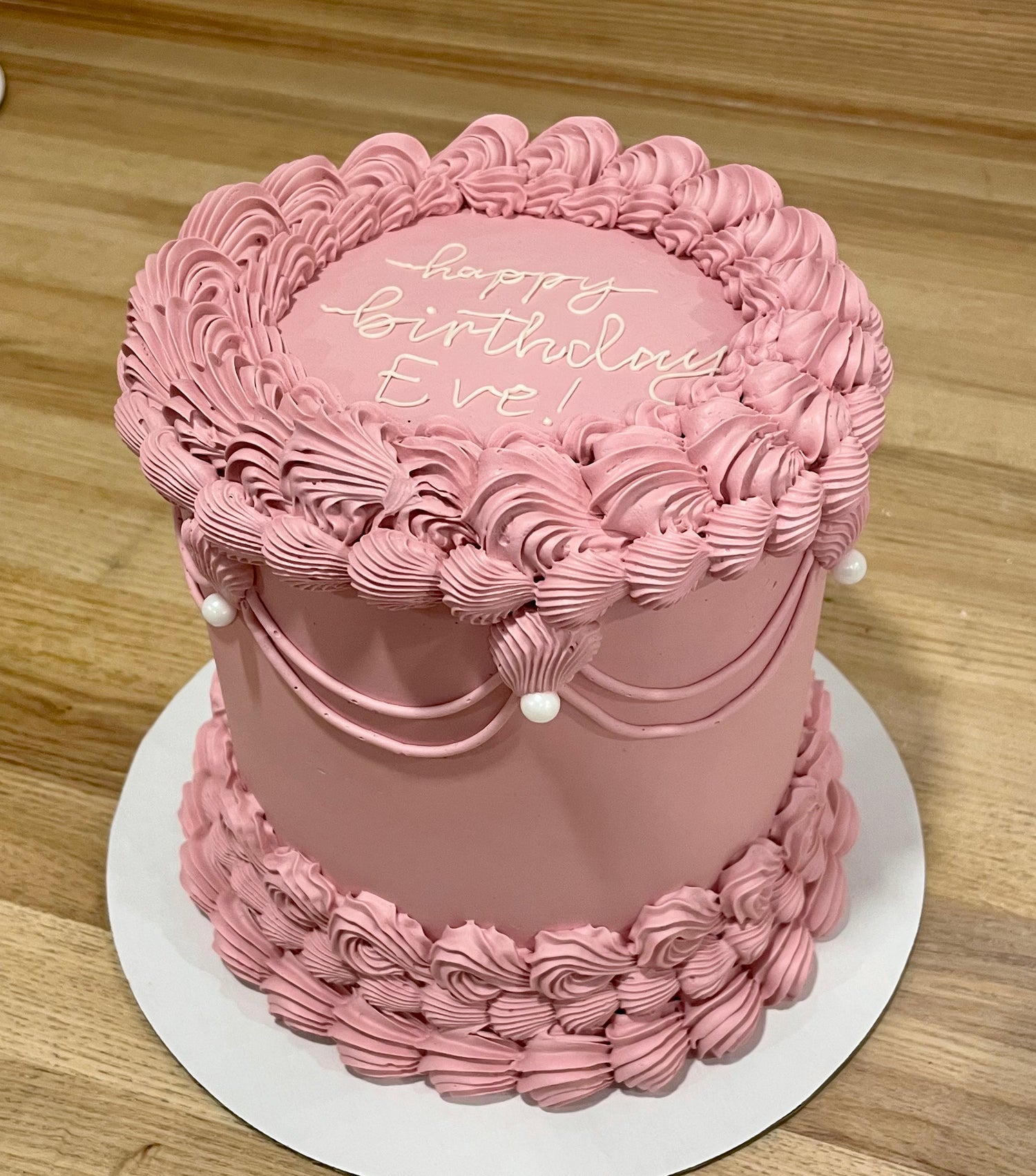 Vintage Round Cake Dessert First